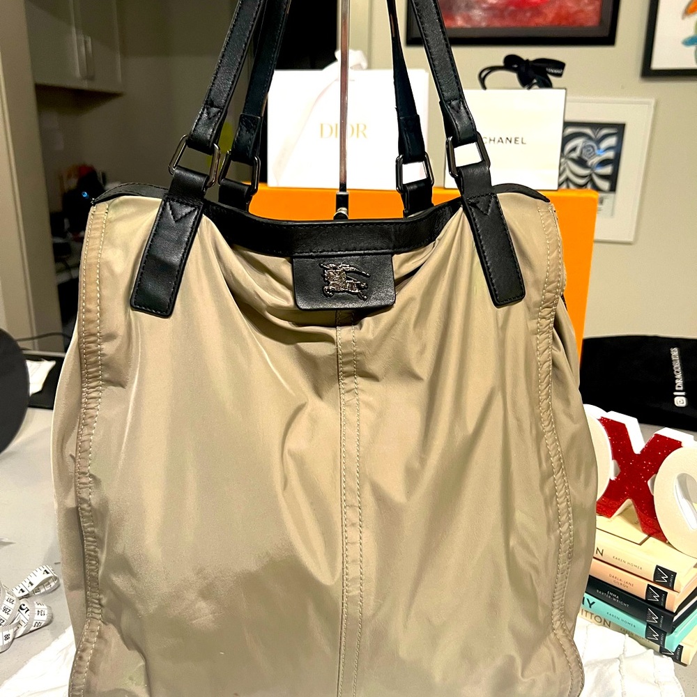 SOLD….Burberry Buckleigh tote bag gorgeous taupe Iconic check print inside.